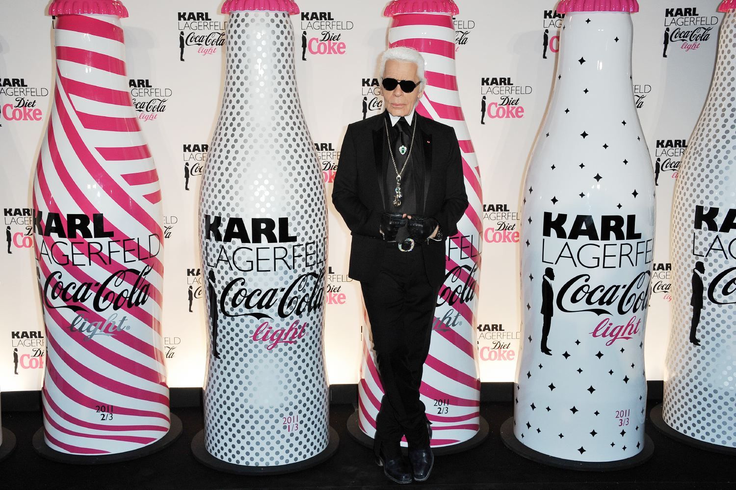 Karl Lagerfeld ved designsamarbeidet med Coca-Cola light